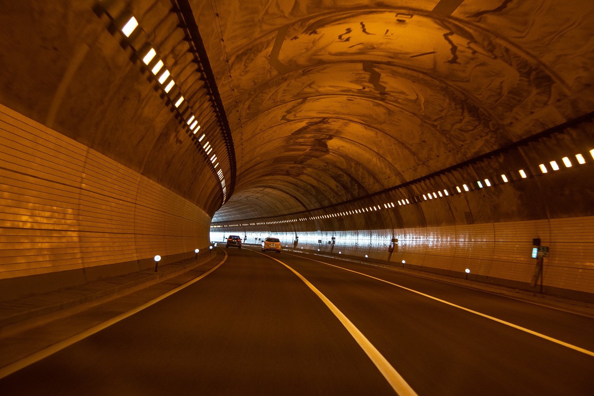tunel podziemny